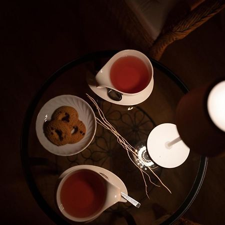 B&B Quattro Stagioni Charme And Wellness Besnate Kültér fotó